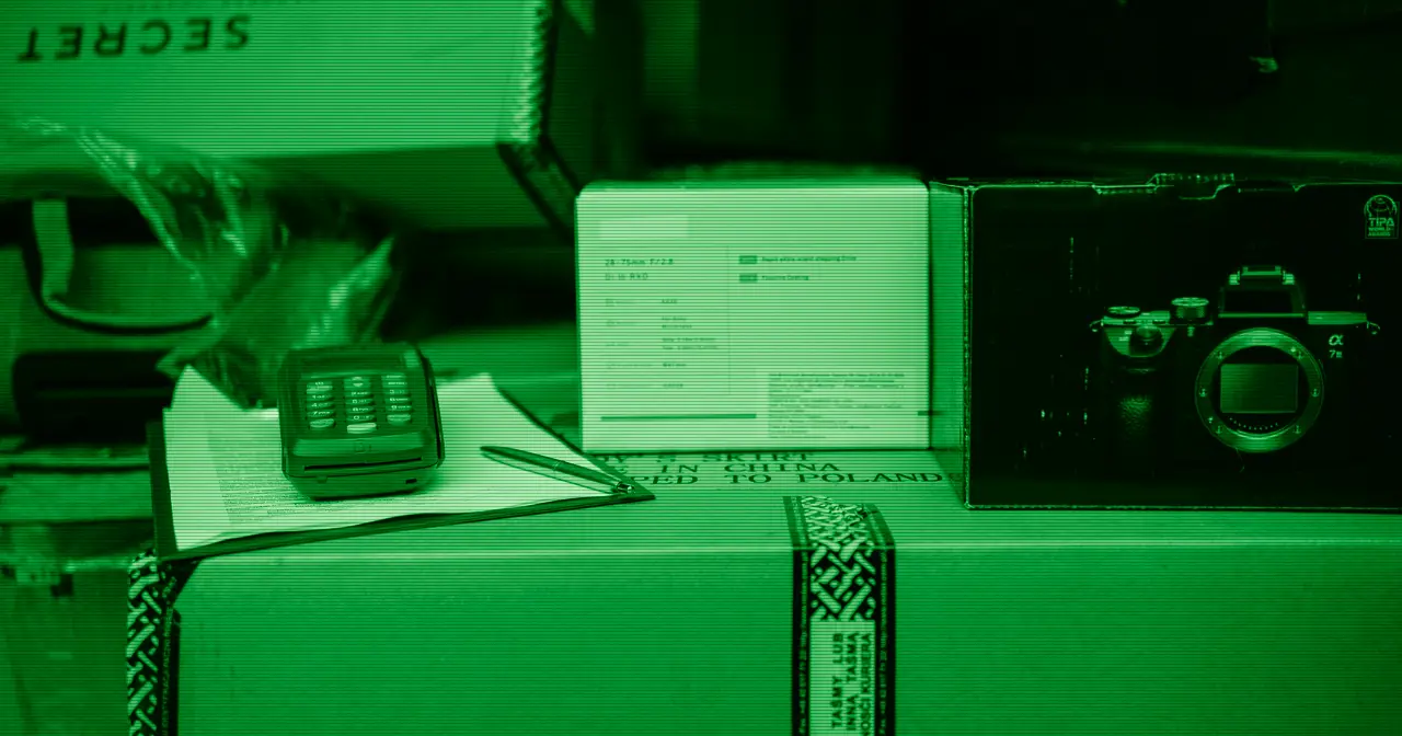 Concept of universal software packaging on Linux: packages ready to ship