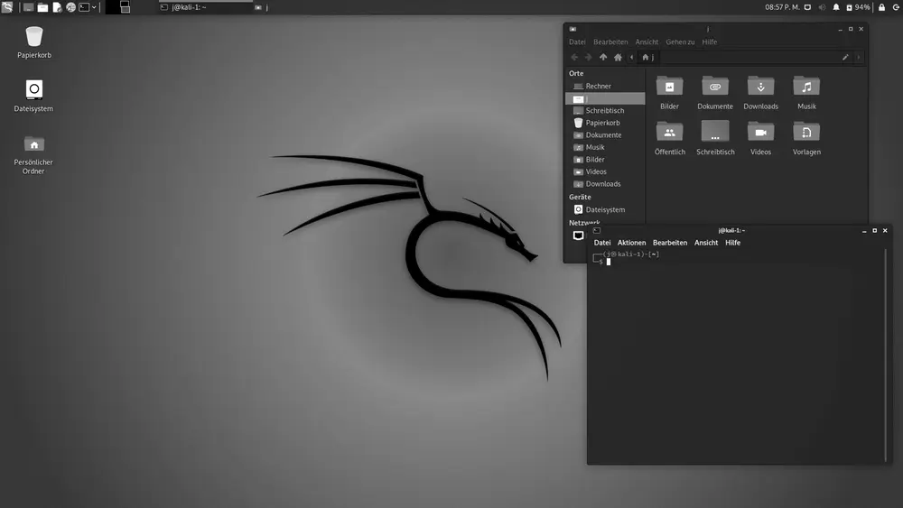 Kali Linux 2021.2 desktop based on Debian with the Xfce environment