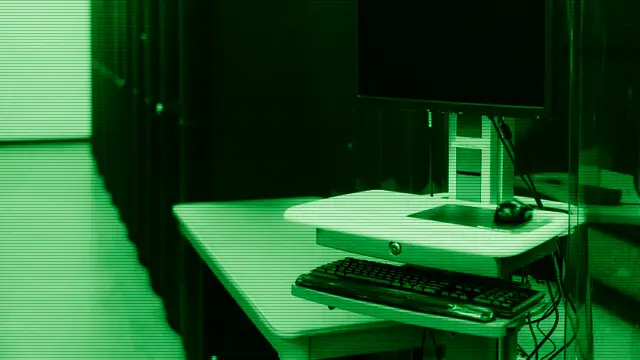 Server room and a desktop computer representing Ubuntu LTS use cases